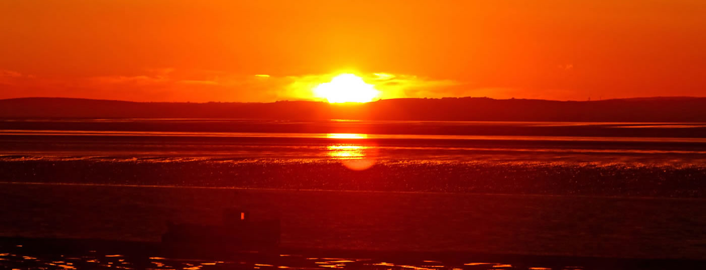 Beautiful Sunsets Across <strong>Morecambe Bay</strong>